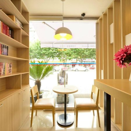Hanting Hotel Changchun Qianjin Avenue Bagian luar foto